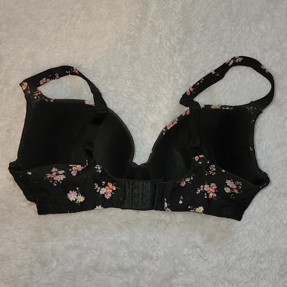 Bra - Picture 2 of 4